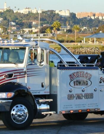 Angelo’s Towing